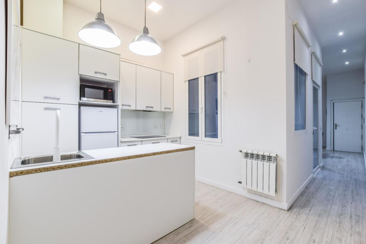 Amplio Apartamento En Malasana Para 6 Personas Appartamento Madrid Esterno foto