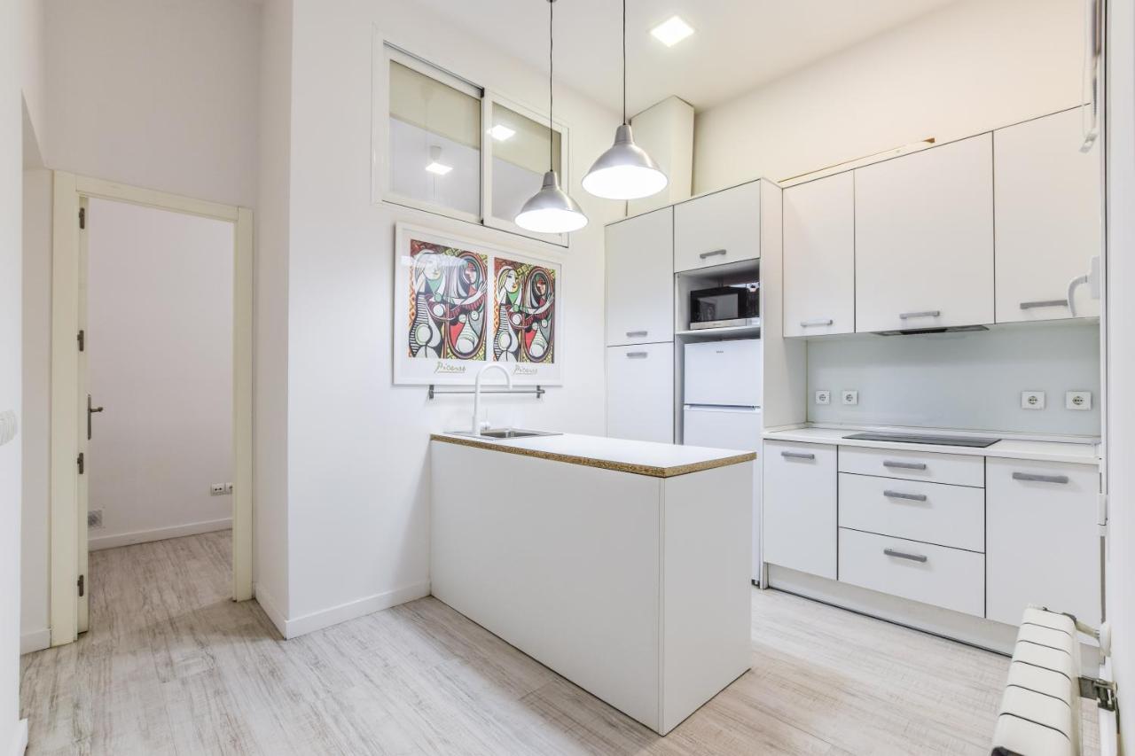 Amplio Apartamento En Malasana Para 6 Personas Appartamento Madrid Esterno foto